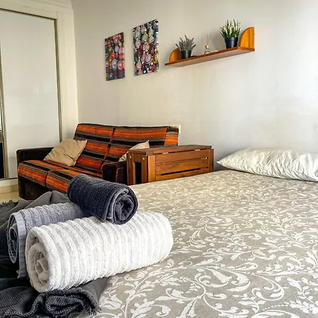Apartment Couples Nest In Malaga! Malaga