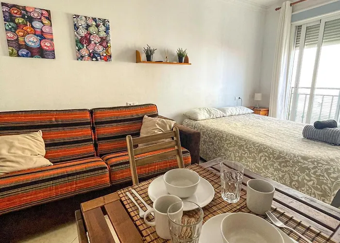 Apartament Couples Nest In Malaga! *